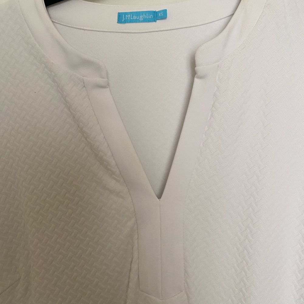White tunic top size xs